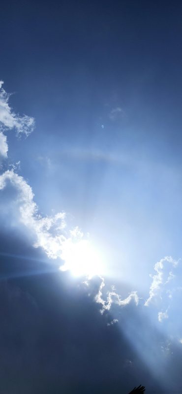 跟AI聊天总得不到想要的答案？因为你一直在犯这4个错误-村里姑娘-知识付费与AI资源整合平台